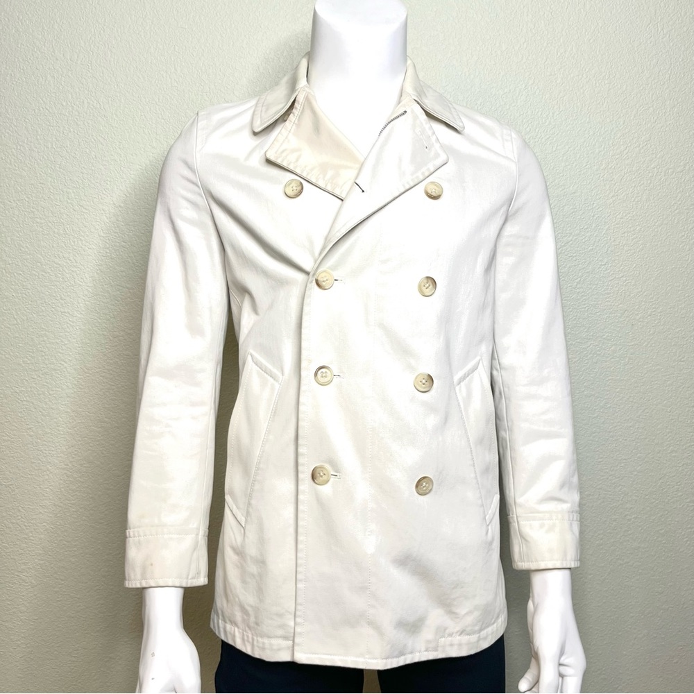 BANANA REPUBLIC cream-colored trench coat